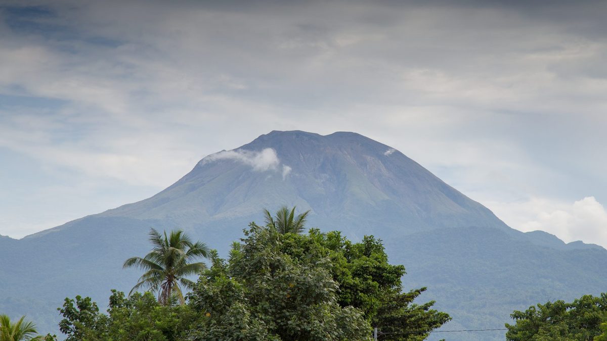 bulusan eruzione