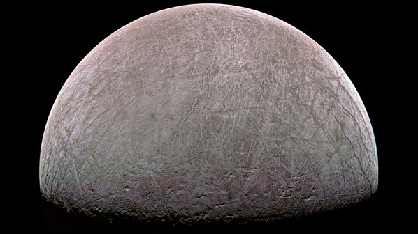 foto_di_Europa_sonda_NASA-Juno