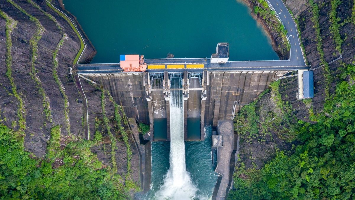 centrale idroelettrica batteria