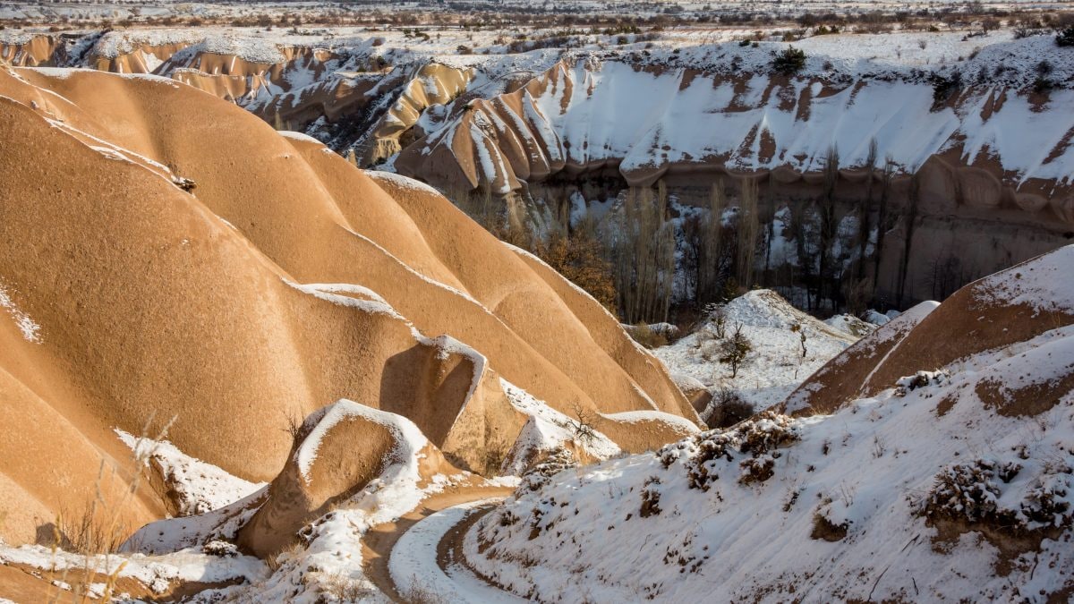 neve nel deserto sahara