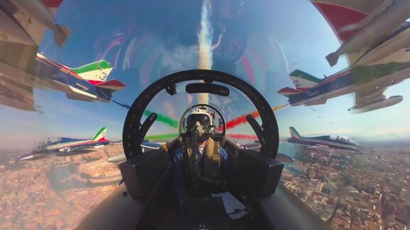 frecce tricolori acrobazie