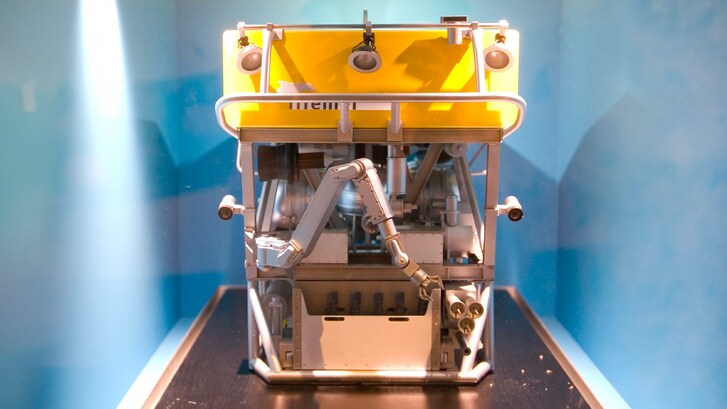 Victor 6000