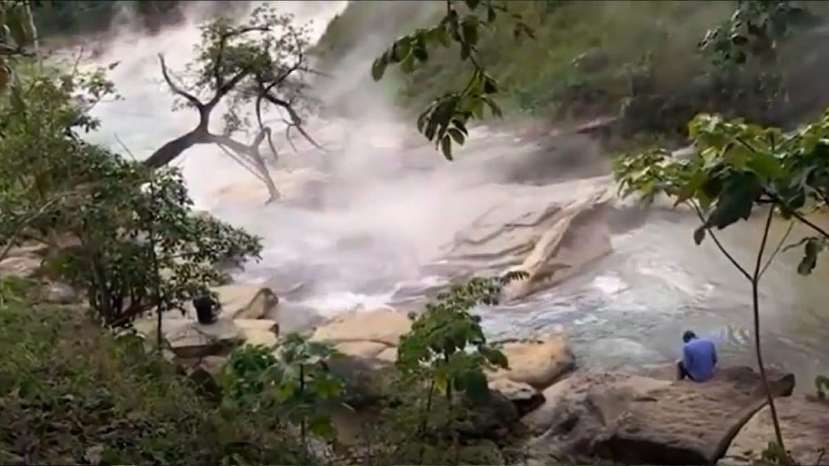 boiling river