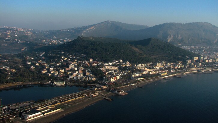 campi flegrei indebolimento caldera