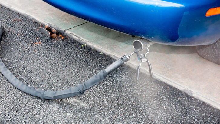 auto ibrida Napoli incidente