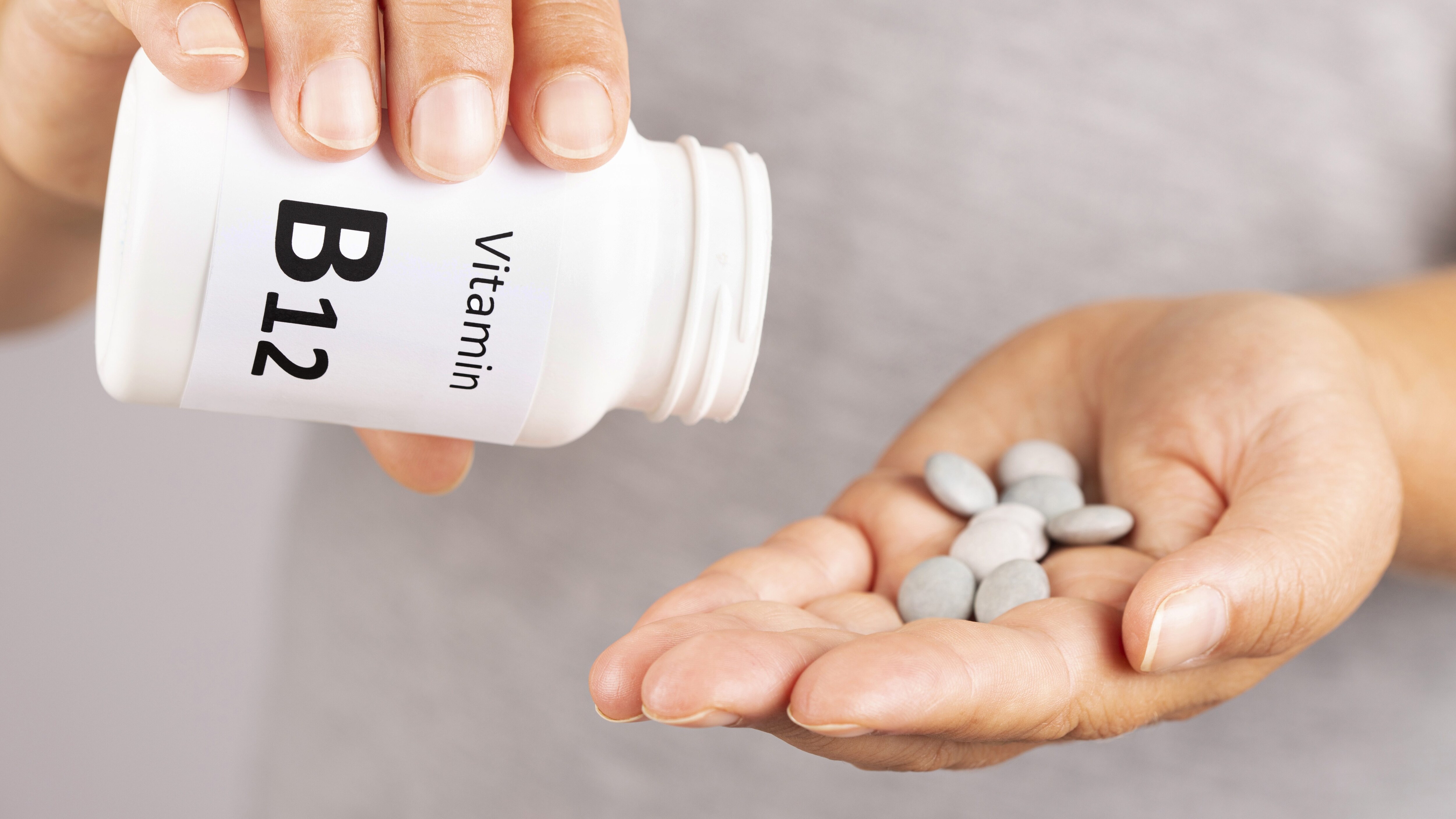 Vitamina B12