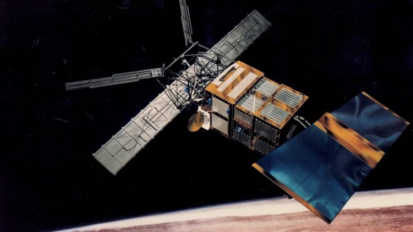 ERS-2 caduta libera Terra