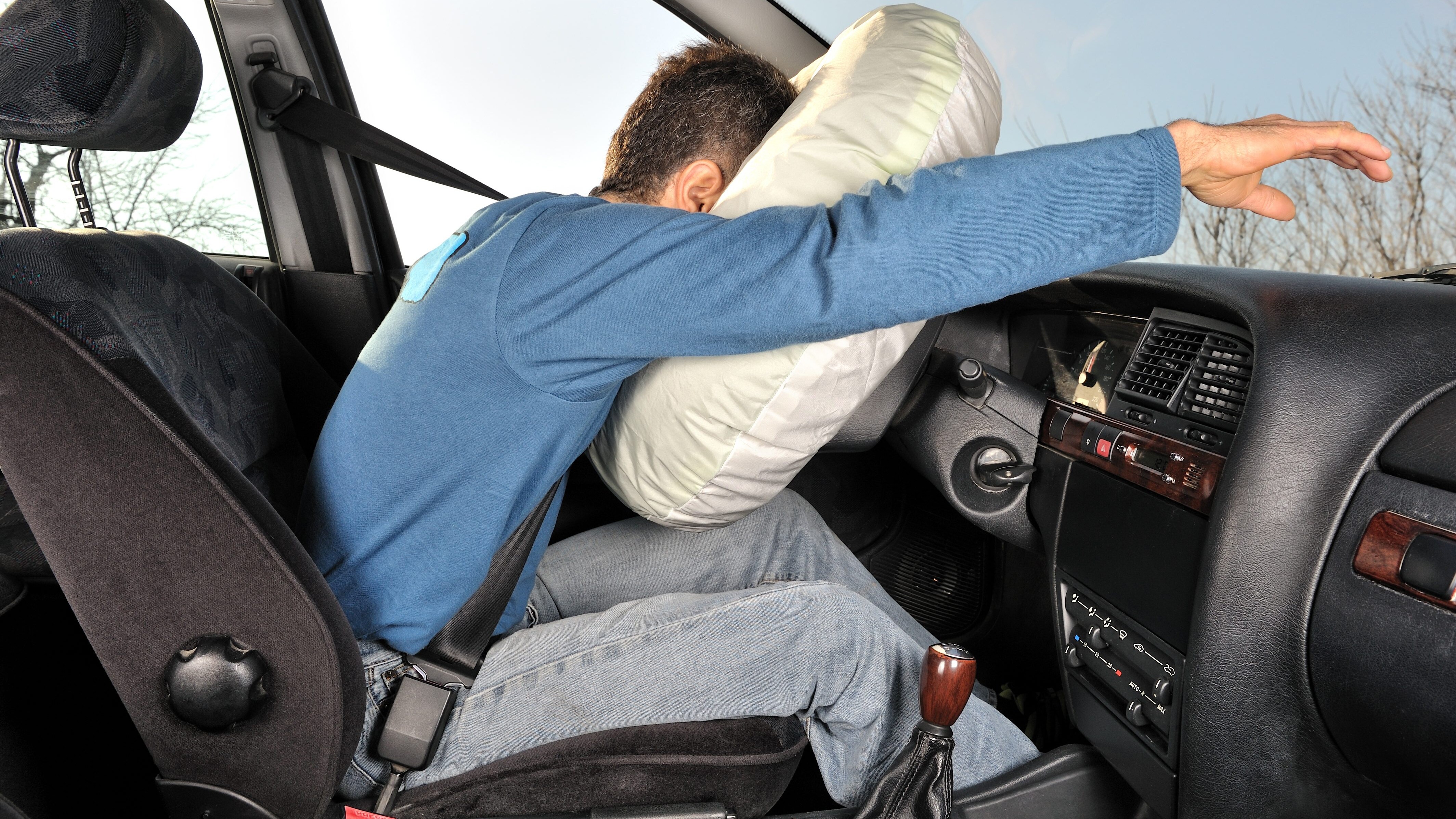 contatto con l'airbag