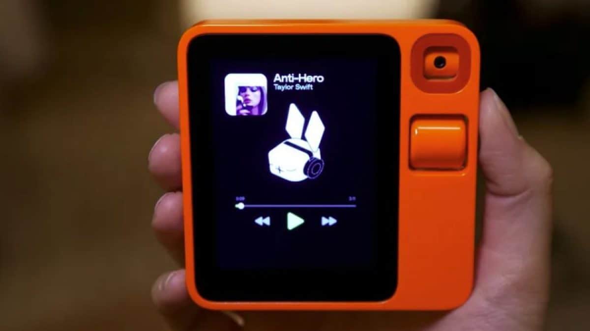 rabbit R1