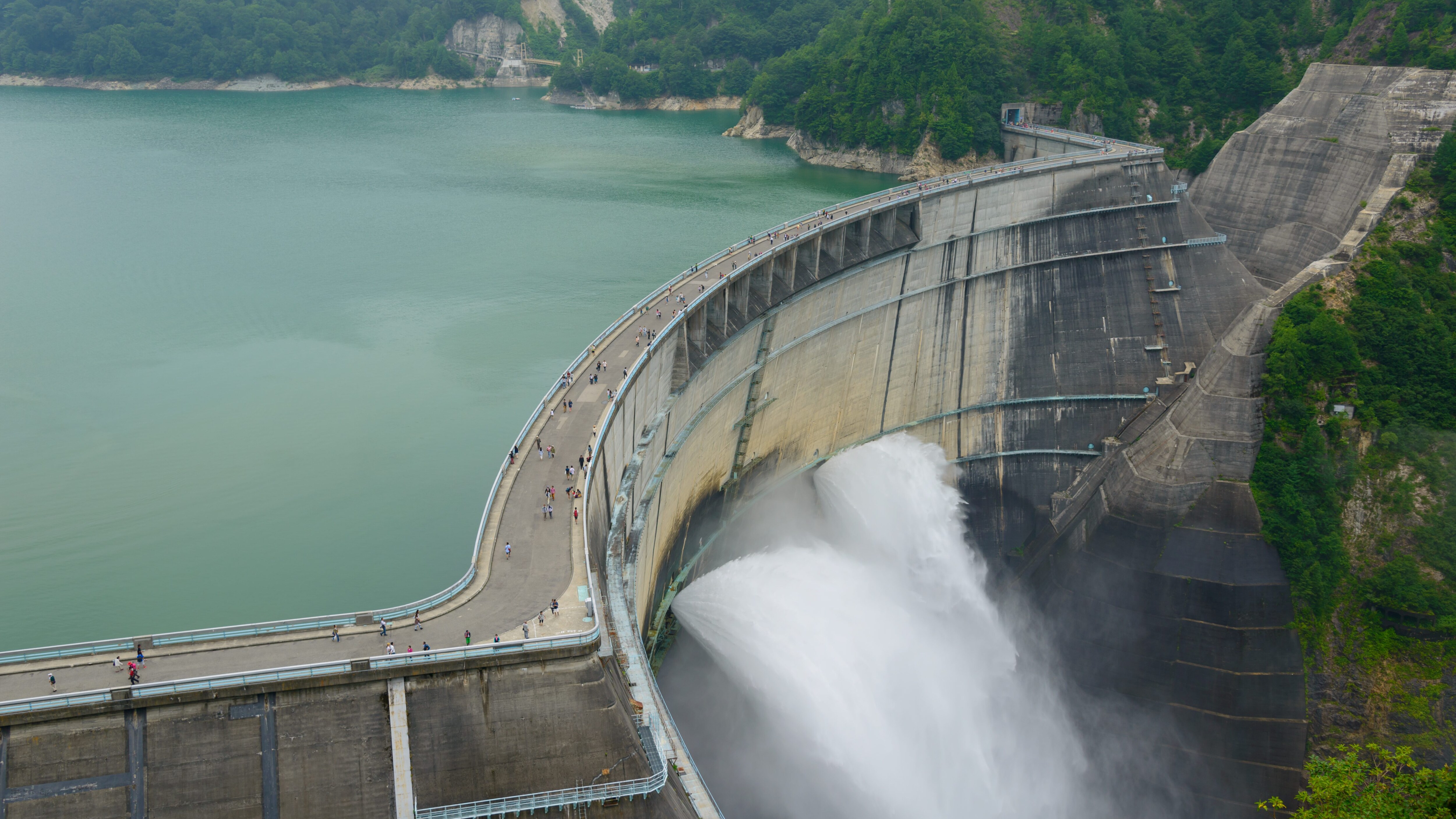 sicurezza centrali elettriche in Italia