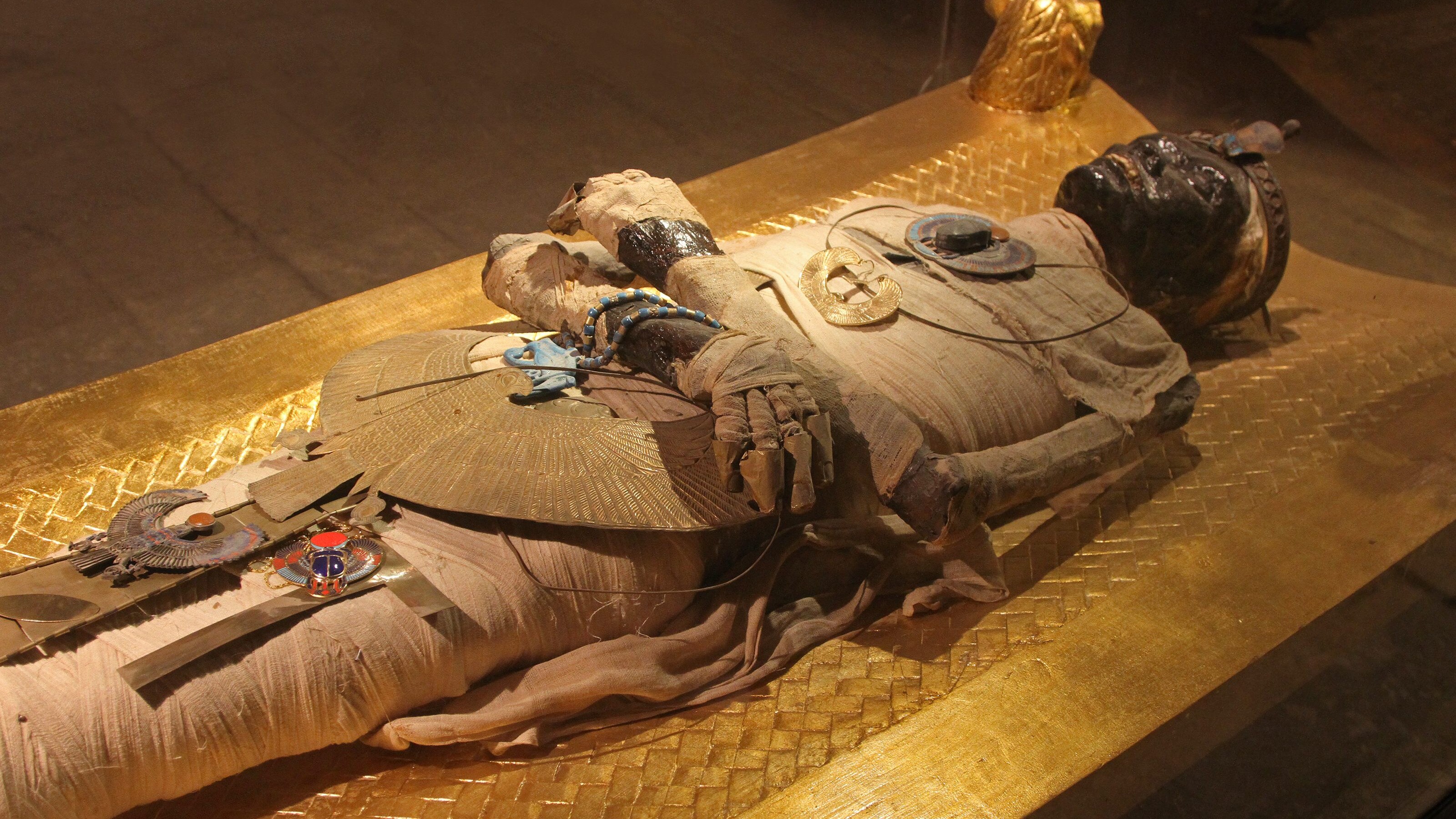 mummificazione corpi faraoni antichi egizi
