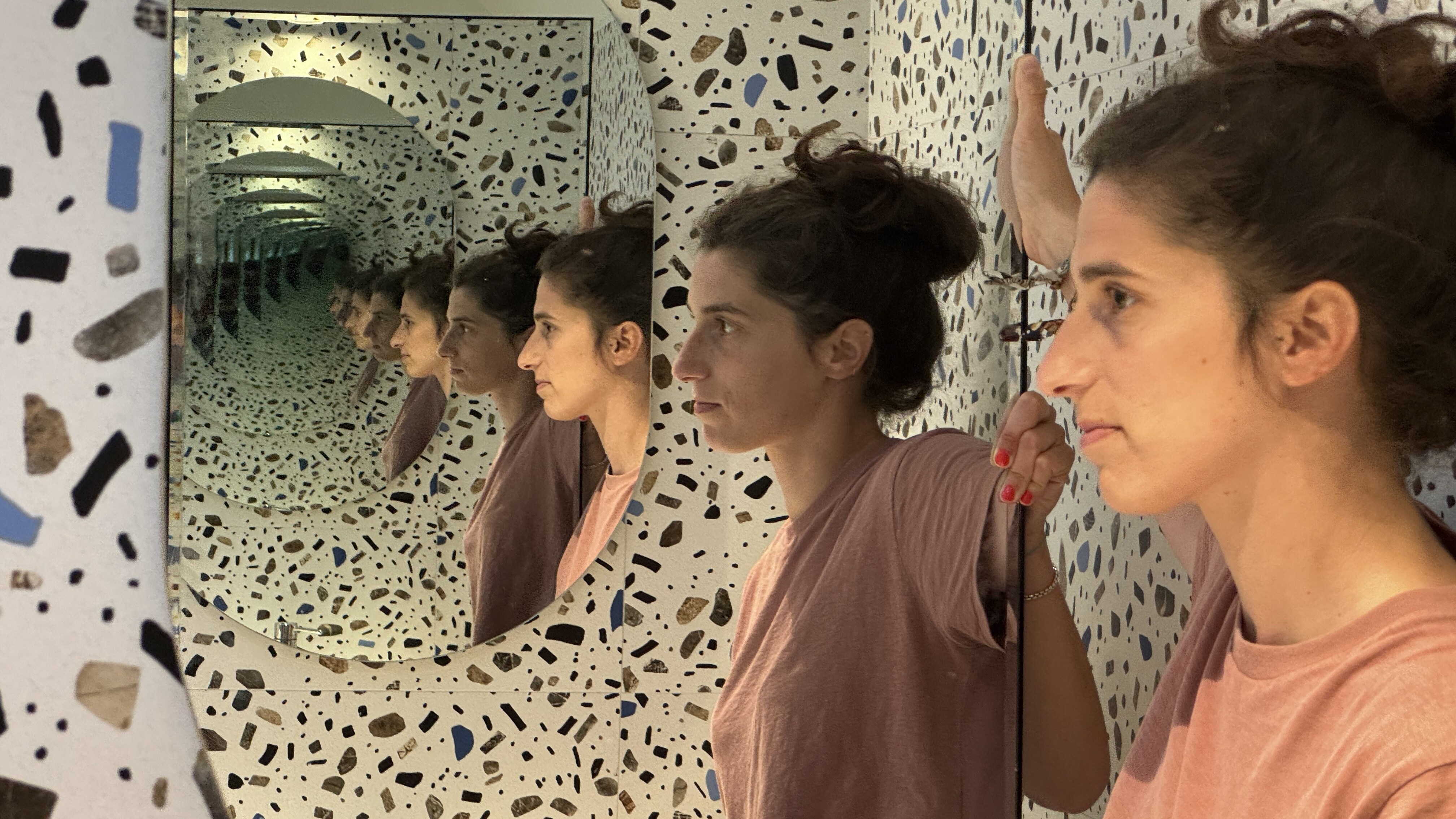 effetto droste riflesso specchio infinito