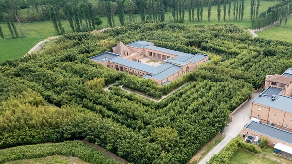 labirinto della masone piu grande del mondo italia parma