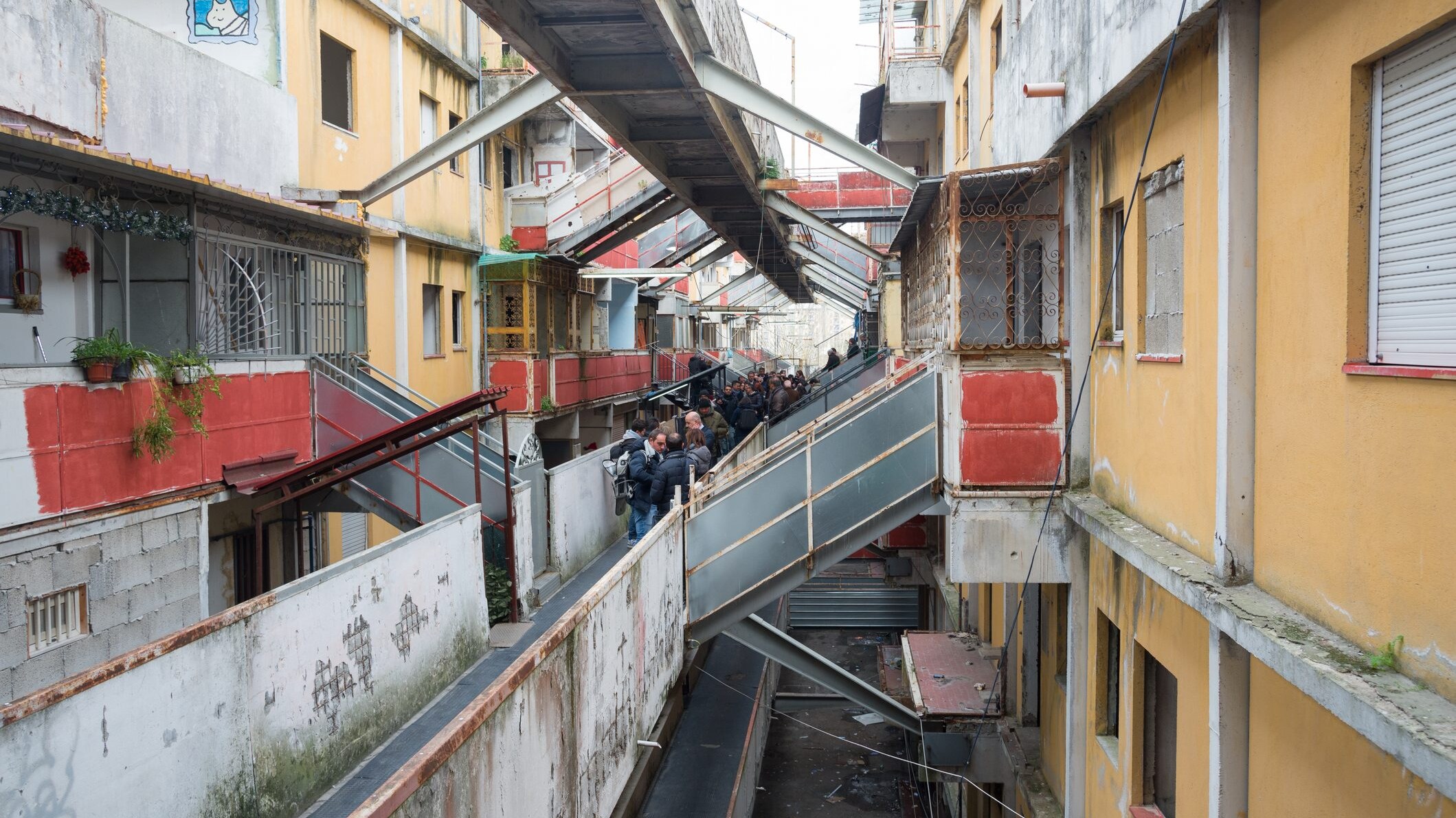 vele di scampia storia sociale napoli