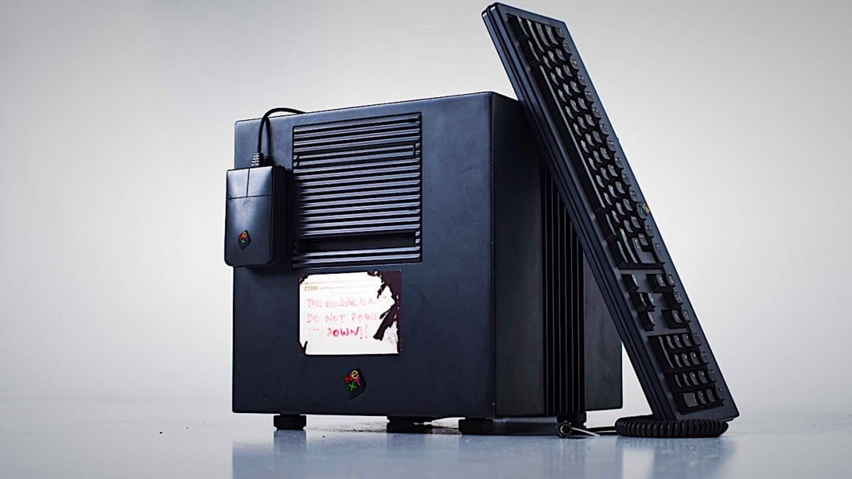 Primo server NeXT del CERN