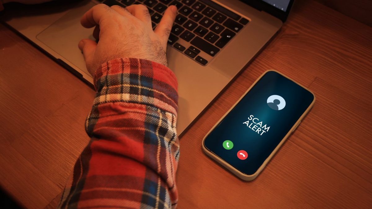 truffa spoofing finti carabinieri