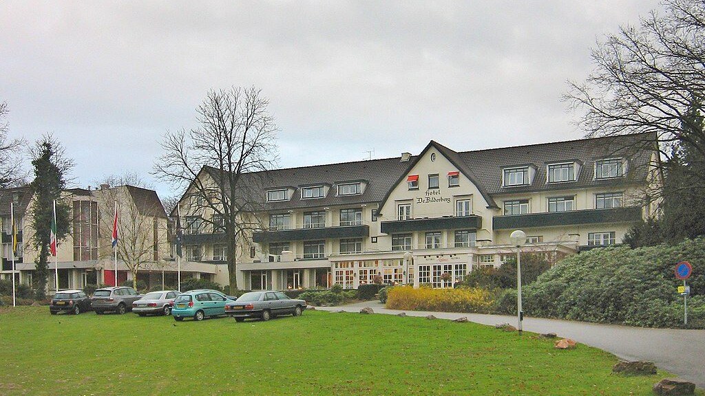 Hotel de Bildeberg, sede della prima conferenza (credits Michiel1972)