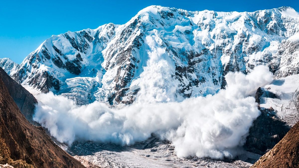 urlare montagna valanga