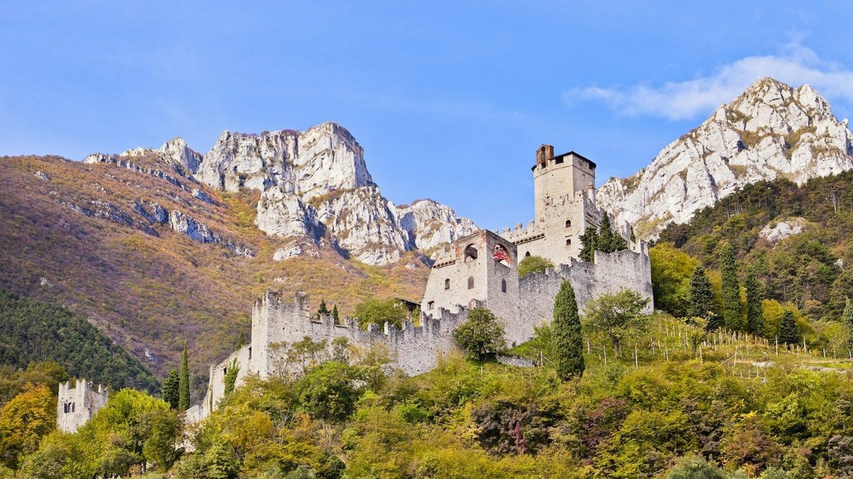 castello di avio