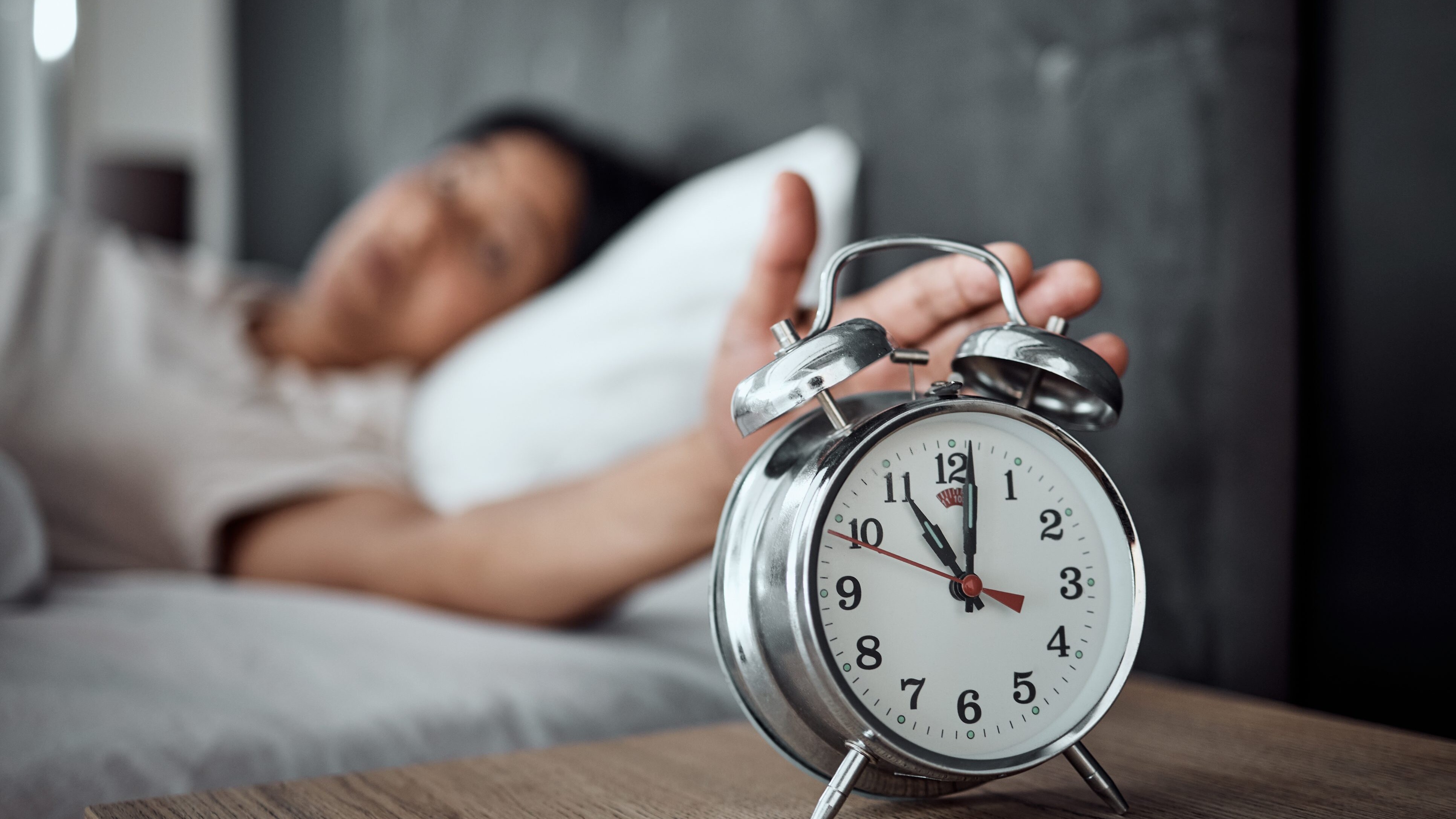 ora legale permanente pro contro