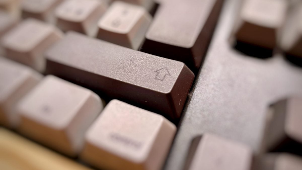 tasto Shift tastiera