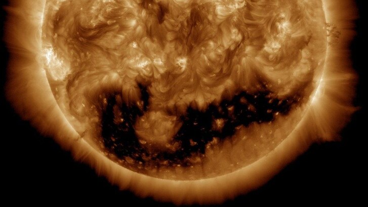 buco coronale sole