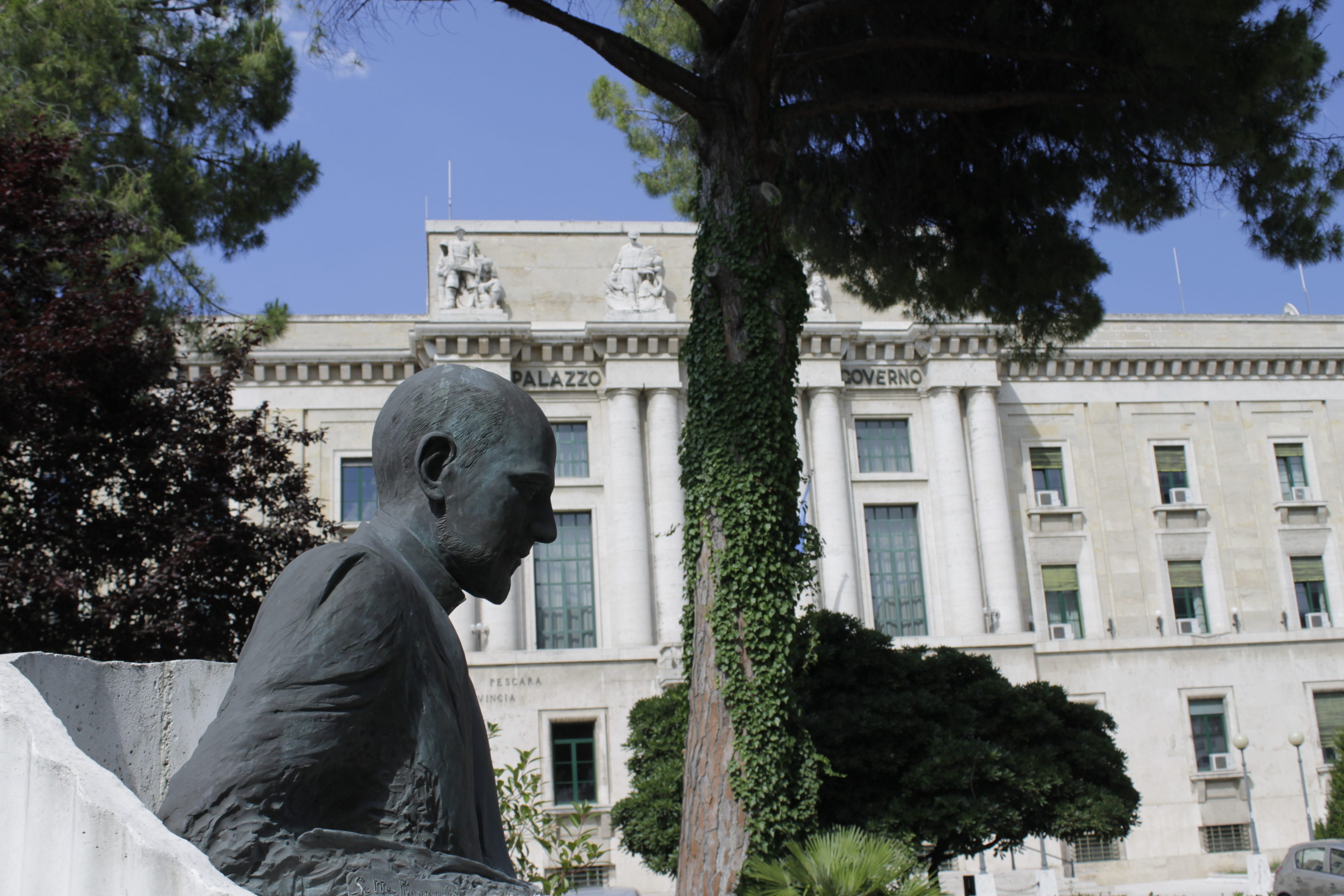 busto dannunzio