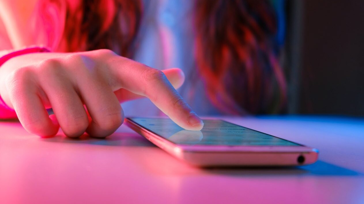 refresh rate smartphone