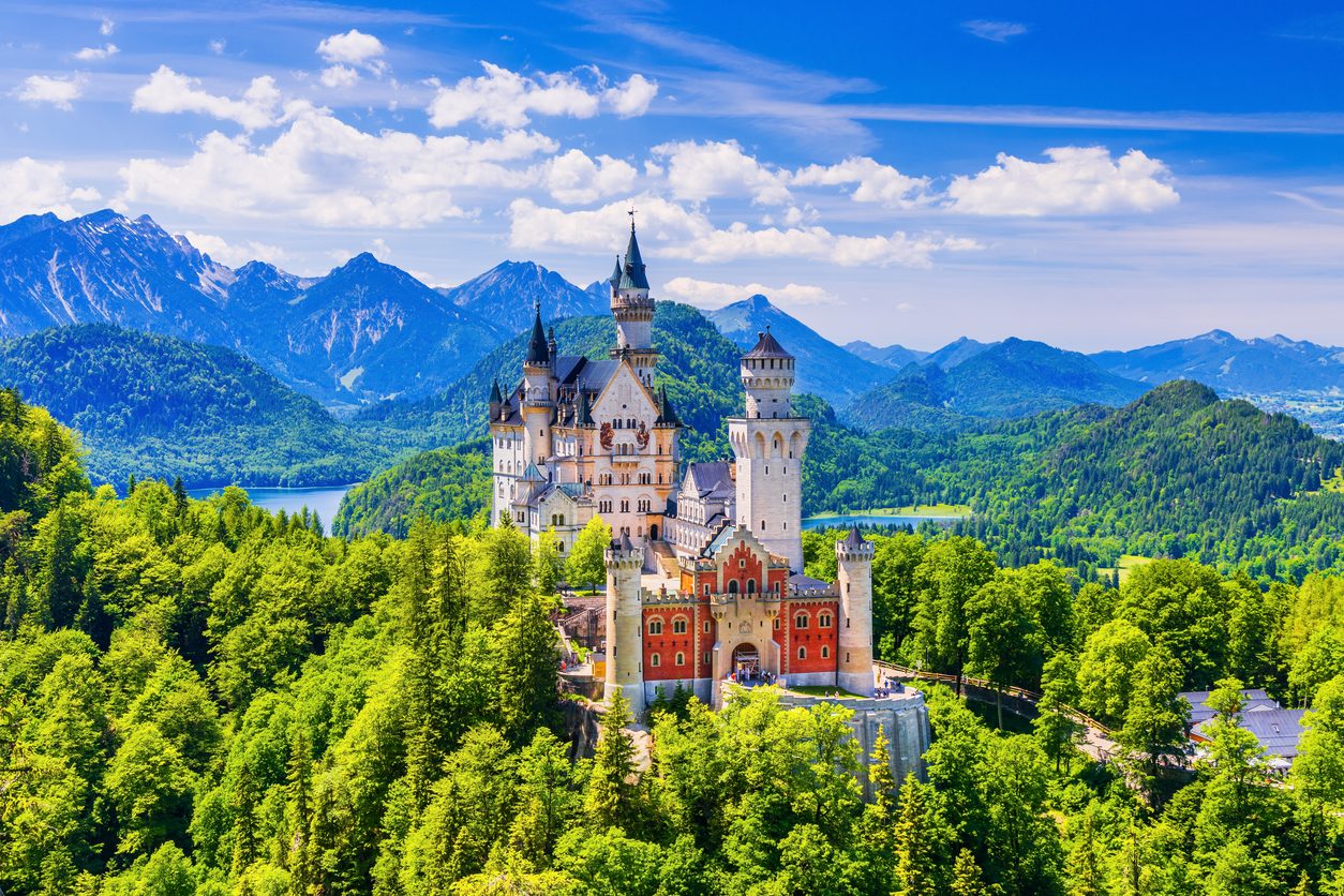 Il Castello di Neuschwanstein in Germania.