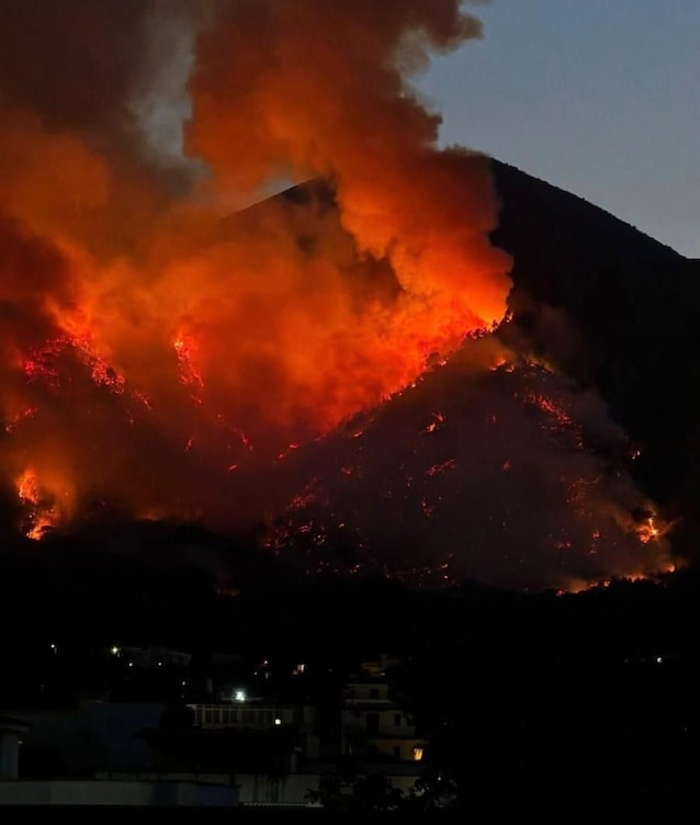incendio Vesuvio 2