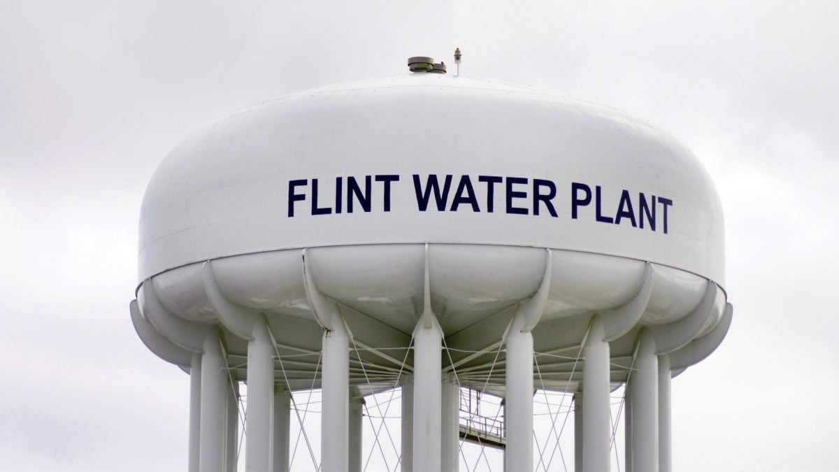 Flint crisi acqua