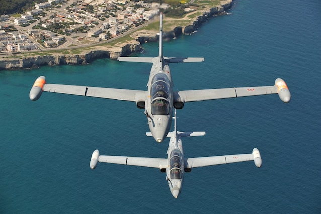 aereo-frecce-tricolore-mb-339
