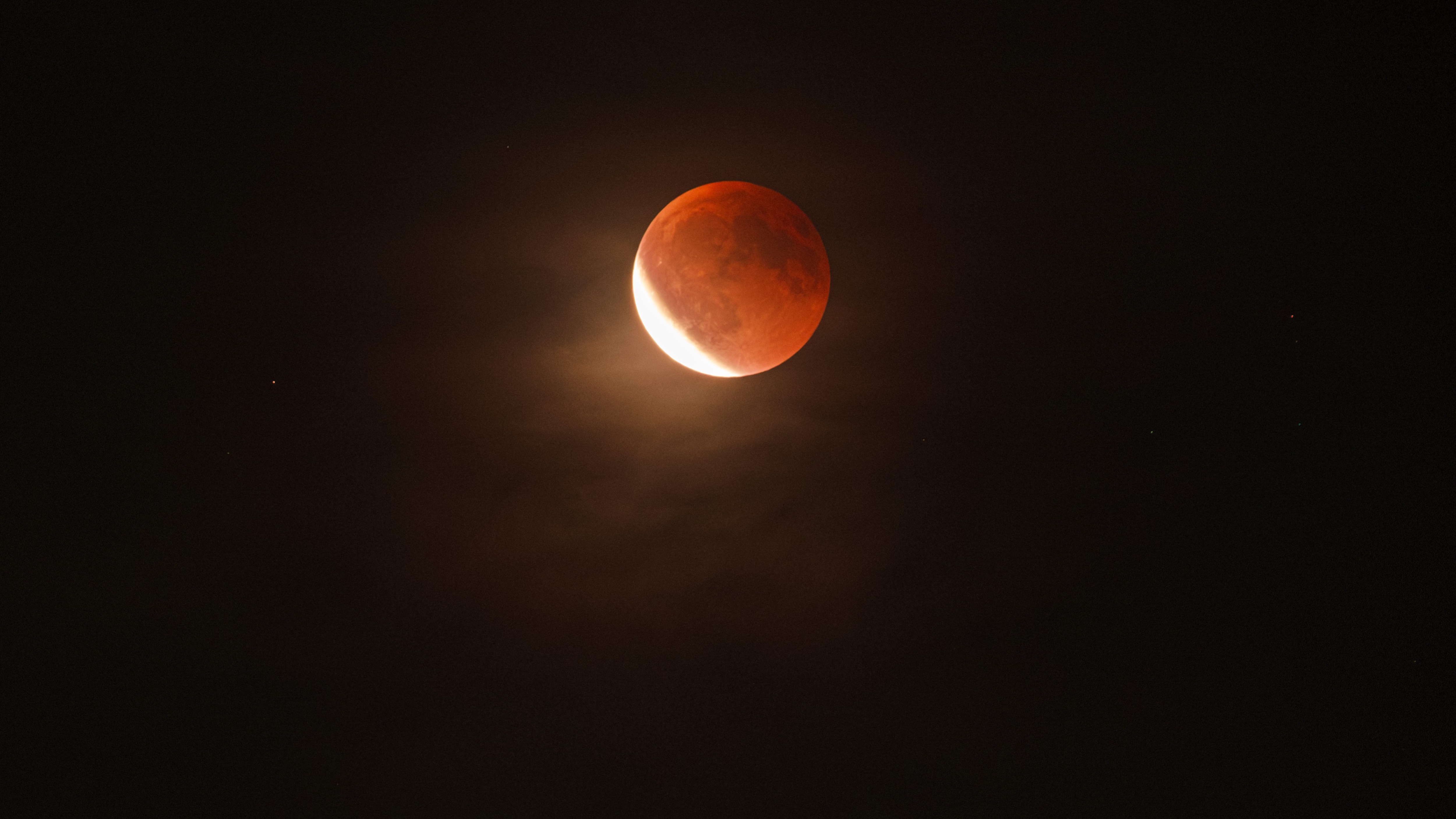 eclissi-luna-rossa