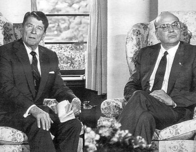 Ronald_Reagan_and_Bettino_Craxi