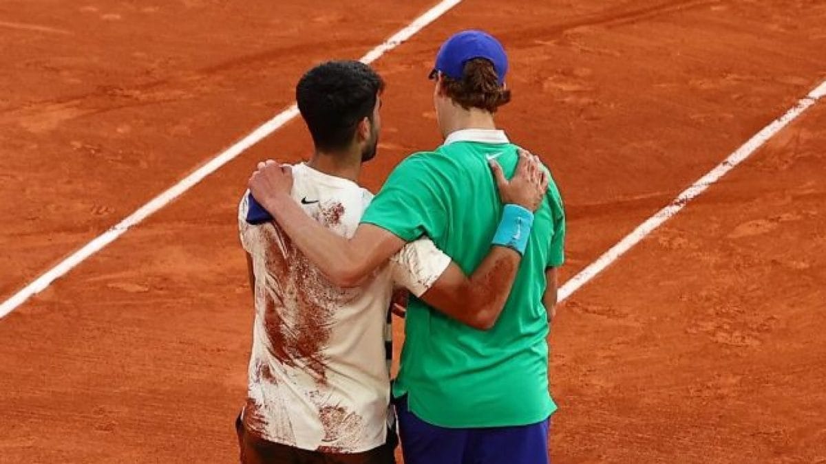 Carlos Alcaraz e Jannik Sinner al Roland Garros. Twitter