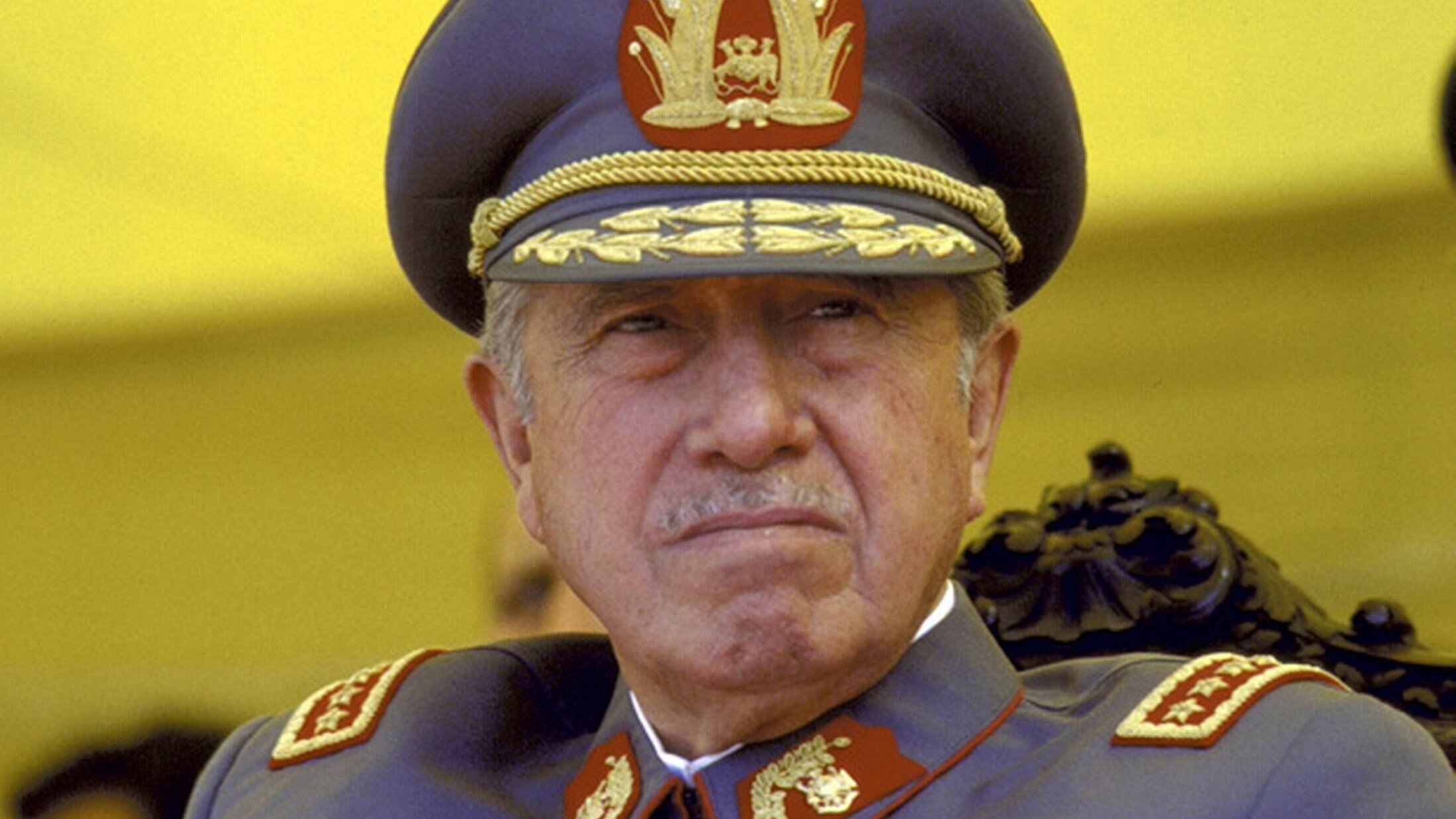 Pinochet copertina