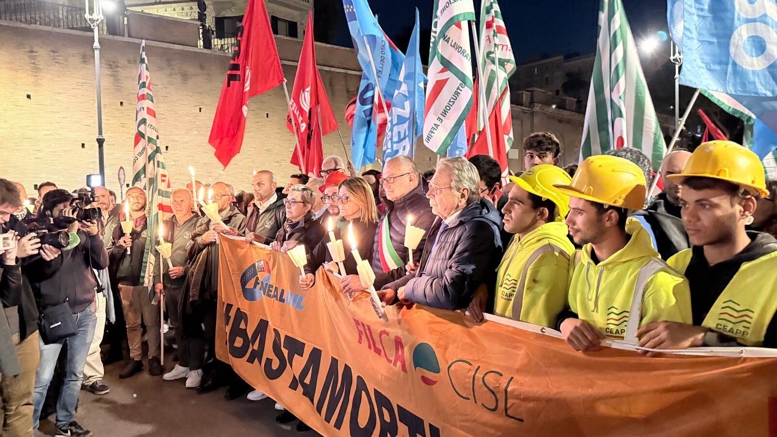 fiaccolata morti sul lavoro