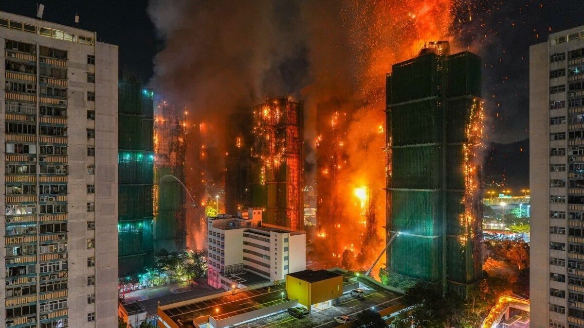 incendio-grattacieli-hong-kong