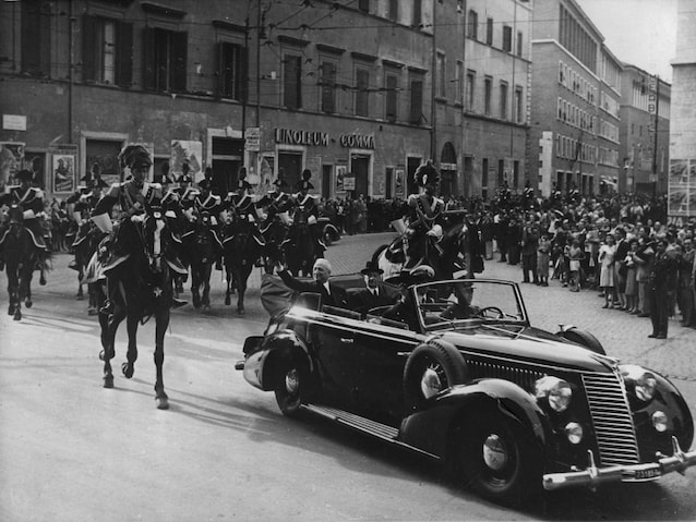 Celebrazione del 2 giugno 1947 (Wikimedia Commons)