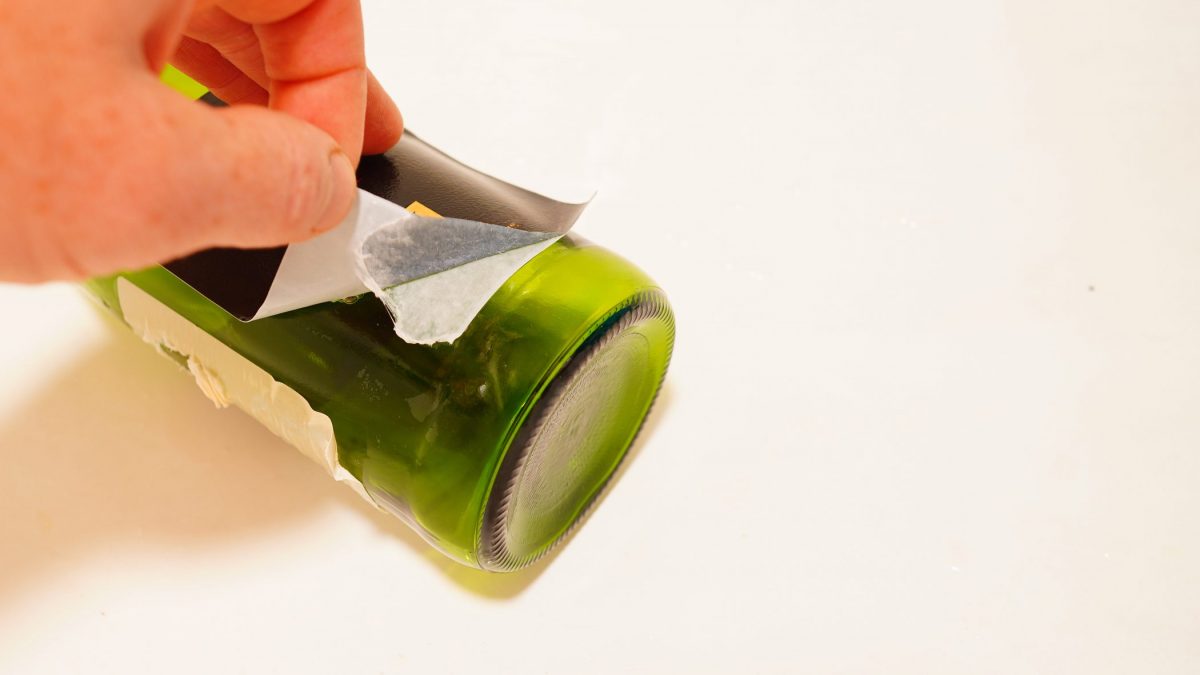 rimozione etichette bottiglie