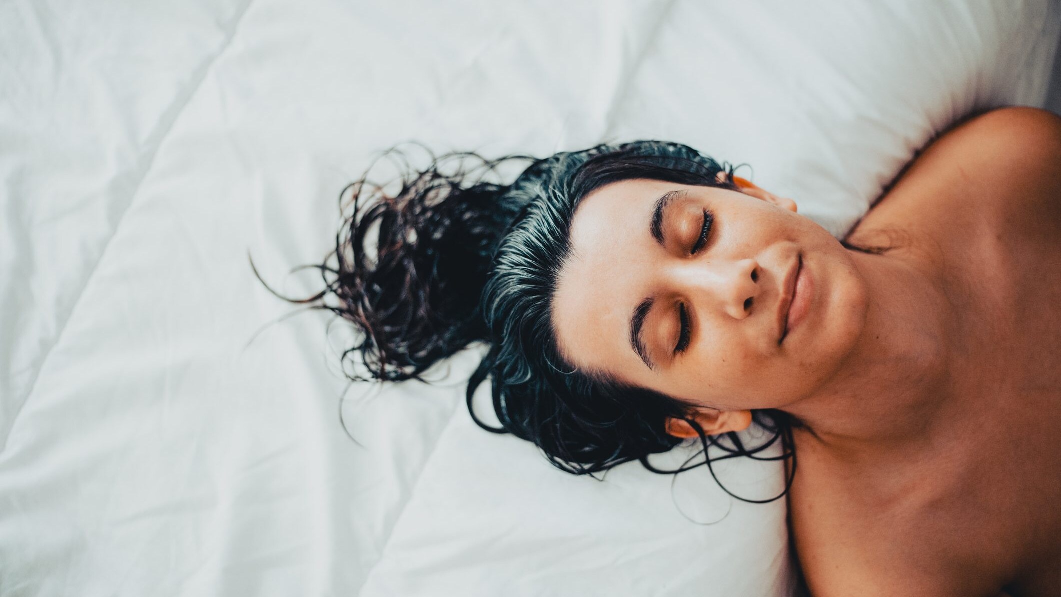 dormire capelli bagnati raffreddore