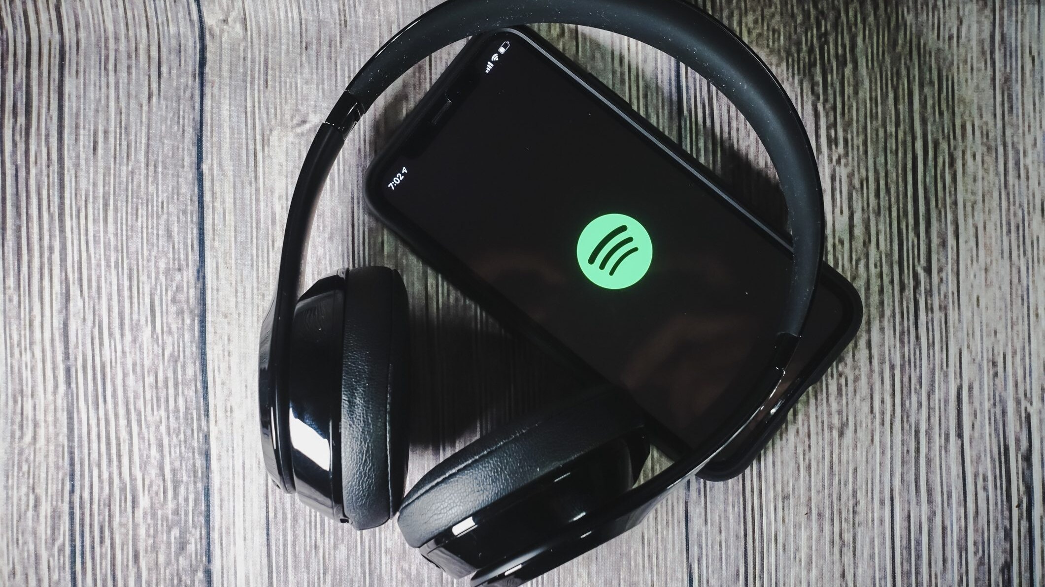 spotify traduzuone offline