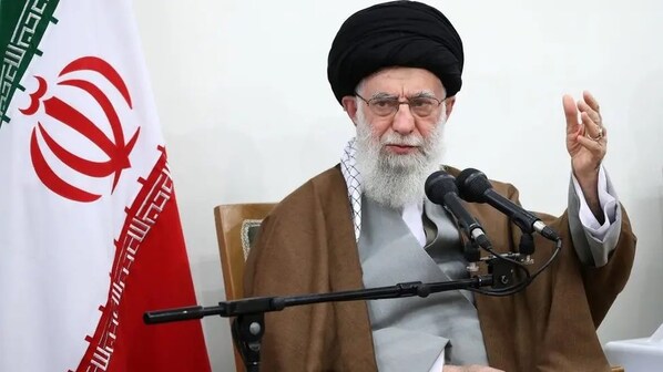 Khamenei copertina copia