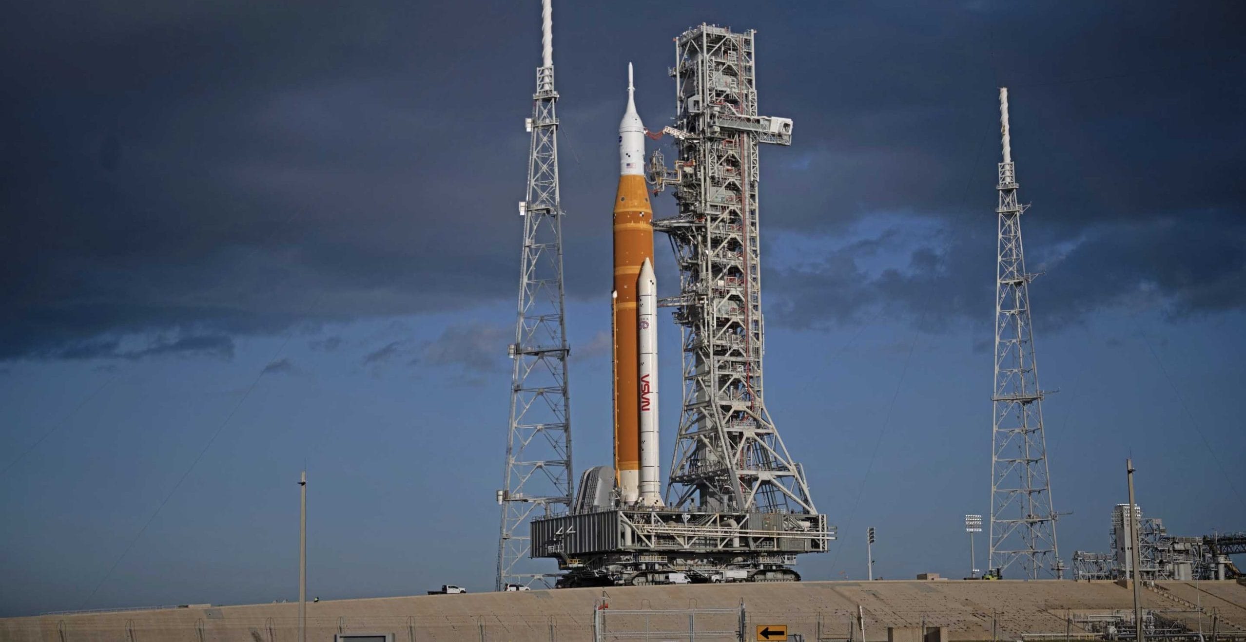 Tutto pronto per il lancio della missione Artemis 2 verso la Luna, ma ...