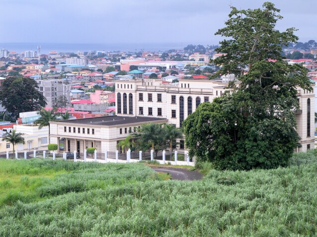 Sede del Partito del Governo - Malabo, Guinea Equatoriale