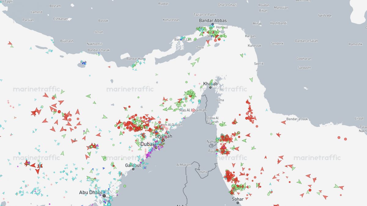 marine traffic stretto di hormuz