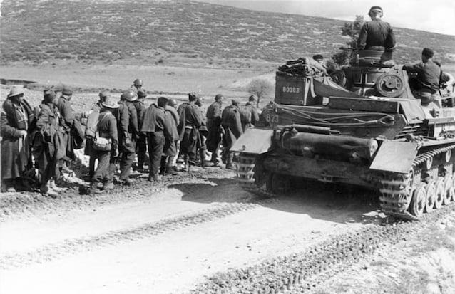 Truppe tedesche in Grecia (Credit Bundesarchiv via Wikimedia Commons)