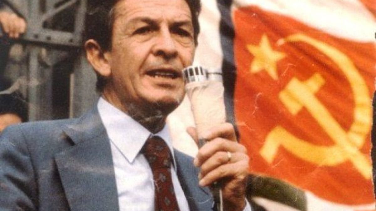 Enrico Berlinguer copertina