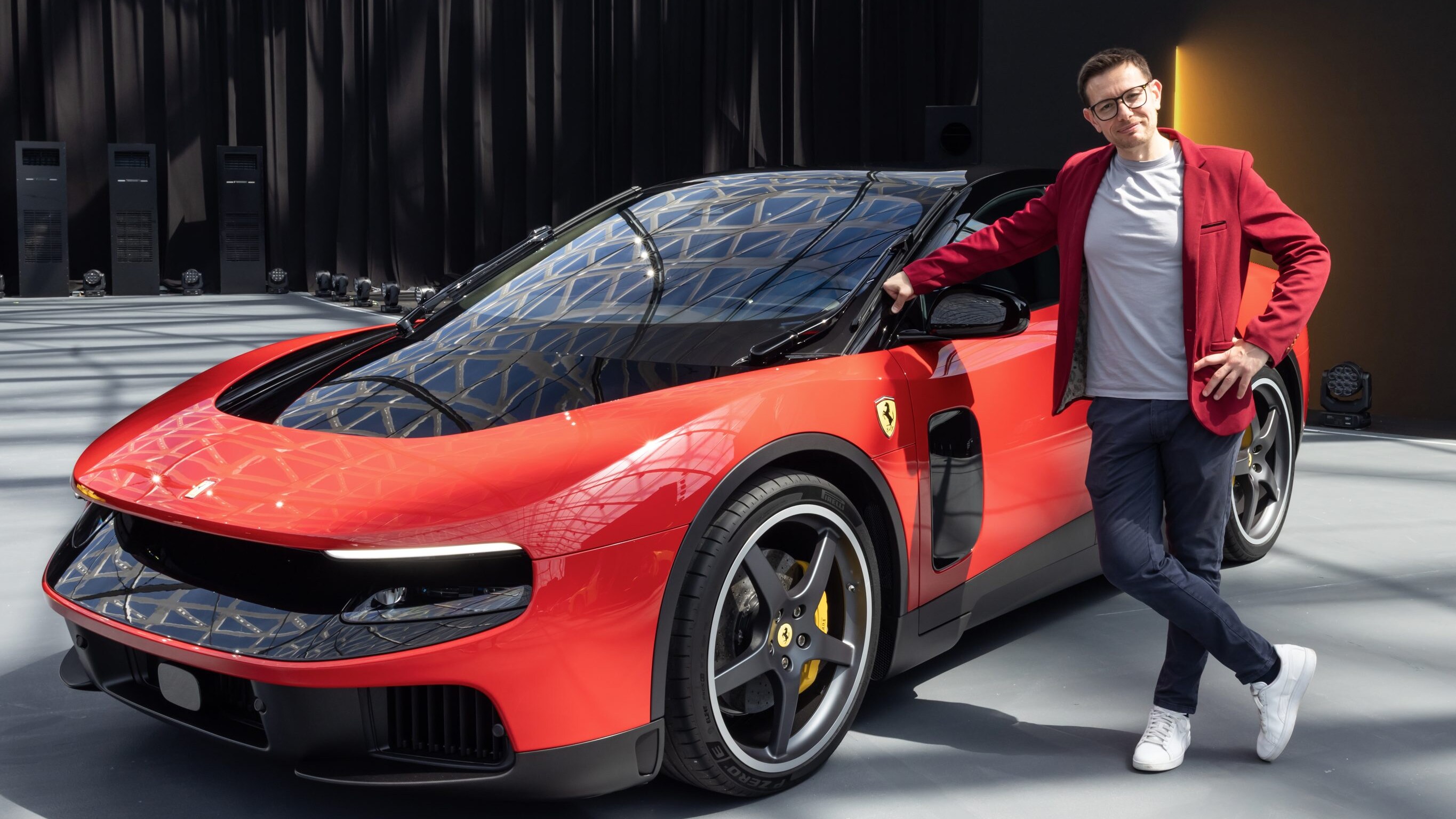 FERRARI LUCE - ferrari elettrica