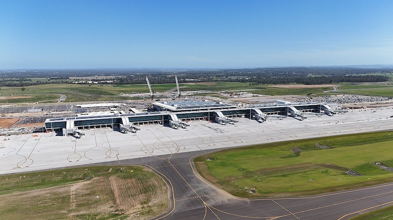 Il nuovo mega aeroporto internazionale di Sydney da 1.780 ettari aprirà ad ottobre: un’opera da record